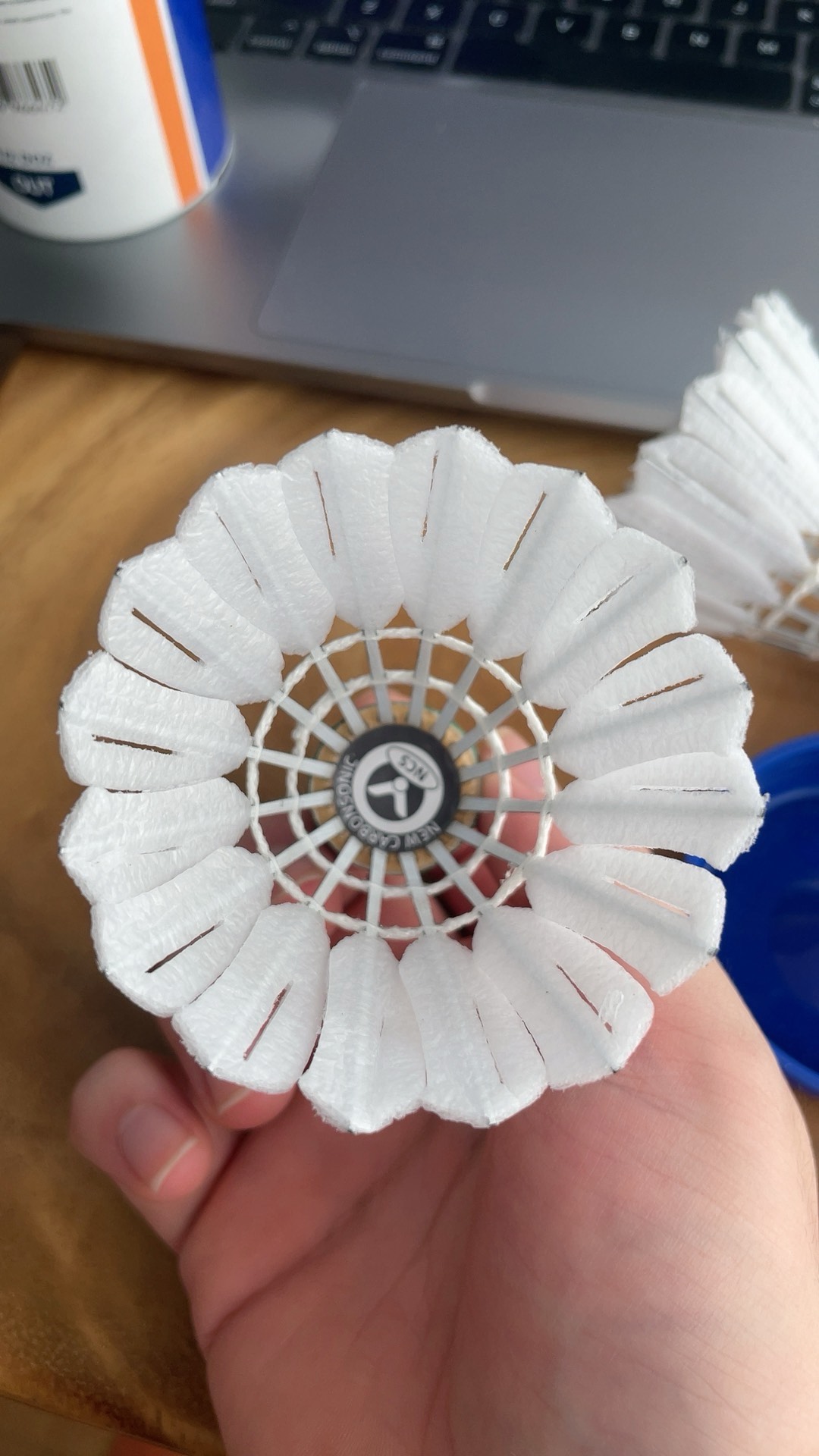 而米兰则希 而米兰则希