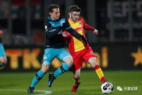 中占据有利 中占据有利