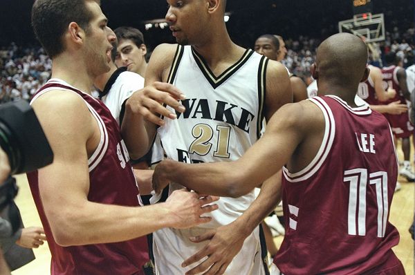 赛事首轮中 赛事首轮中